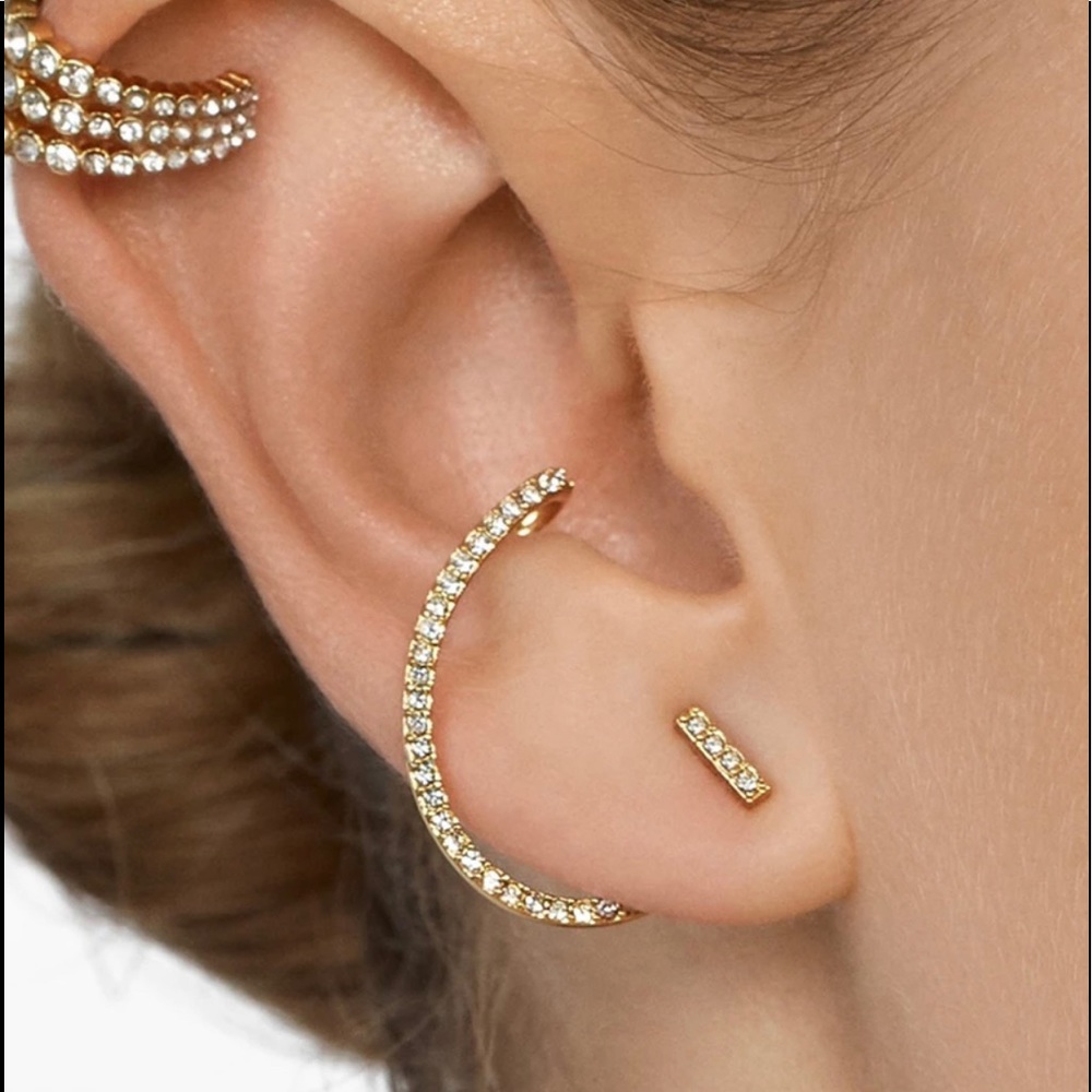 3 colors. Ear climbers cuffs